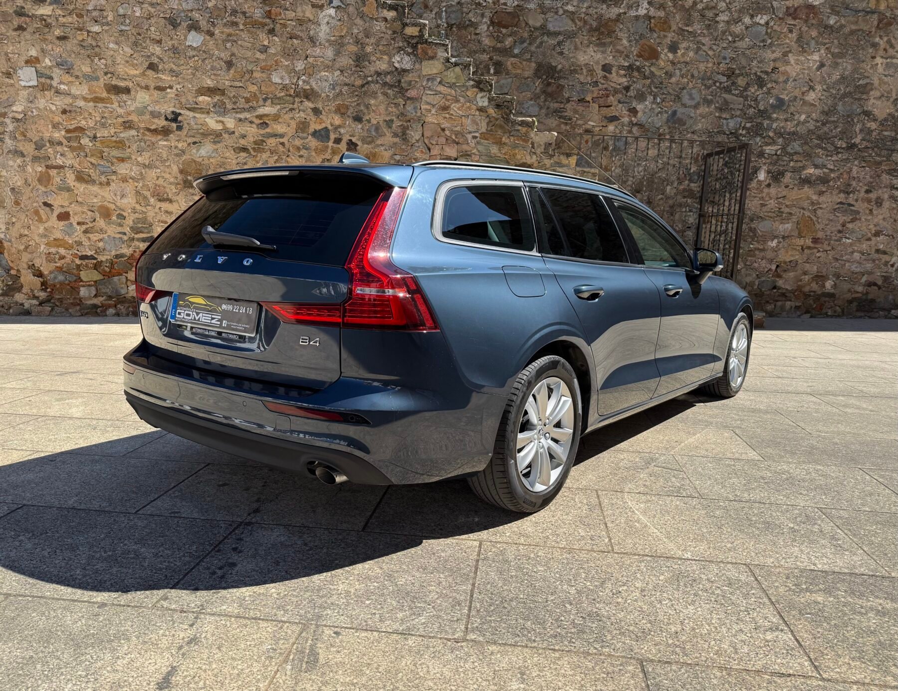 VOLVO V60 familiar 2.0 B4 (D) Momentum Core Auto 