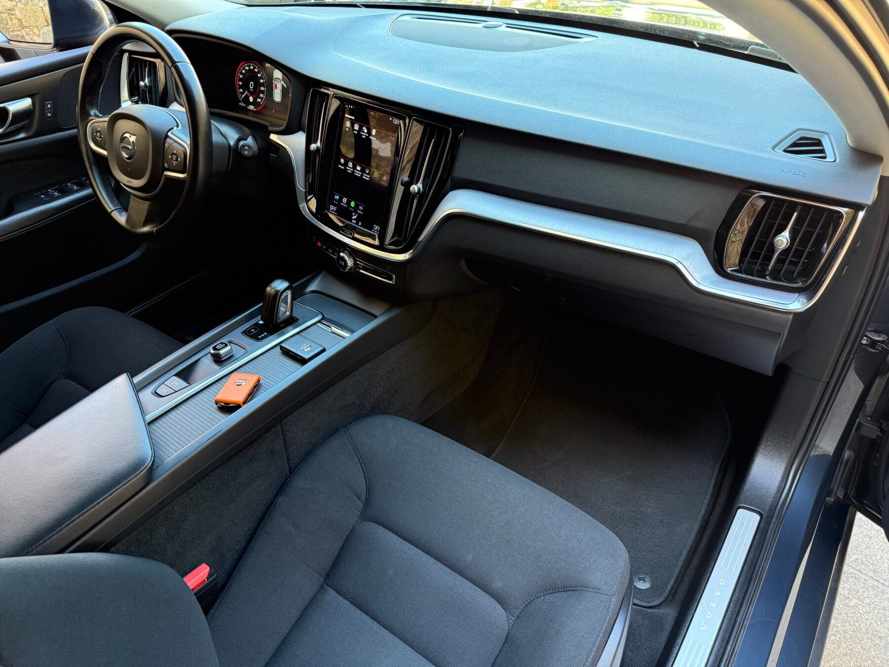 VOLVO V60 familiar 2.0 B4 (D) Momentum Core Auto 