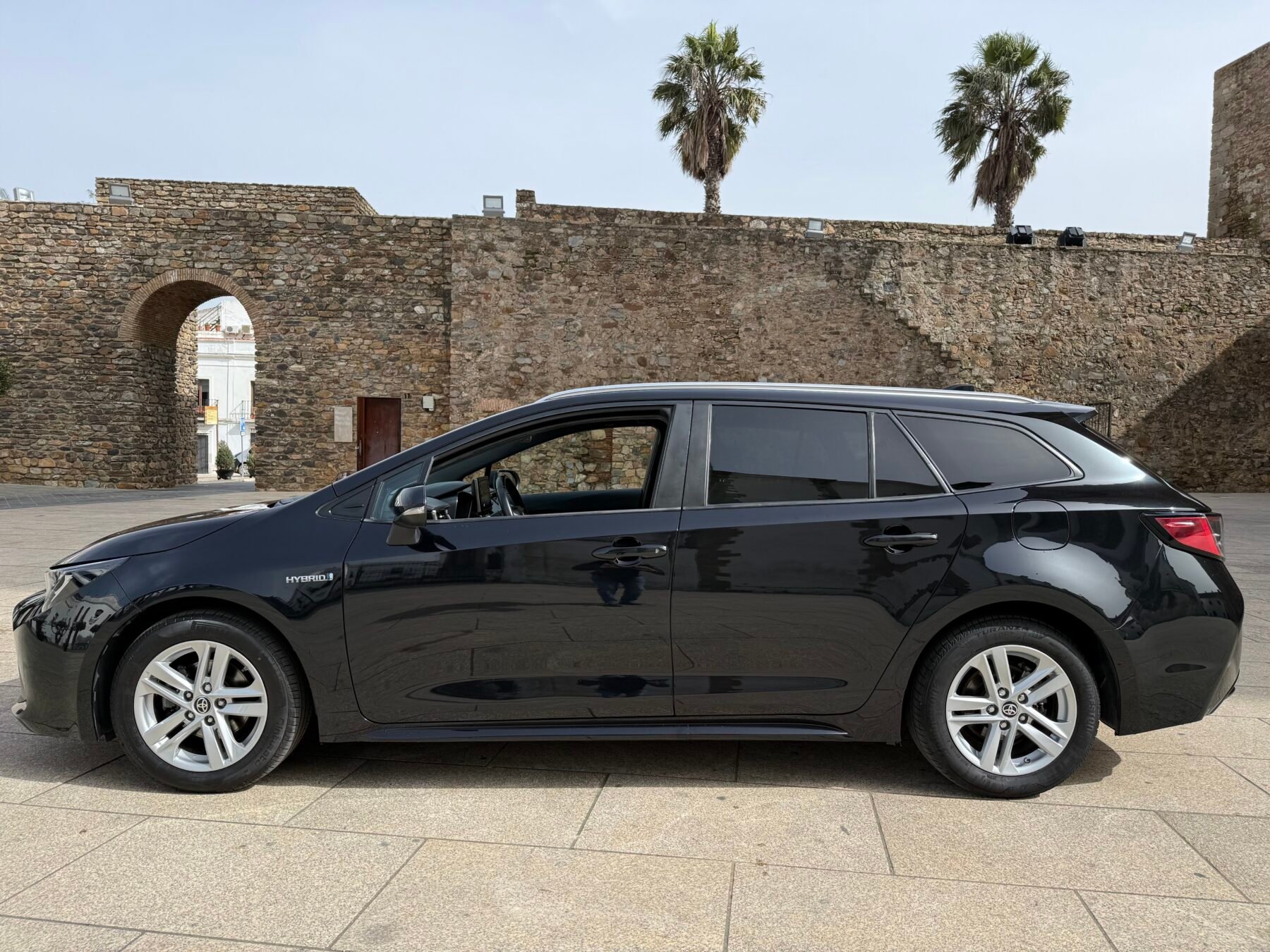 TOYOTA Corolla  1.8 125H ACTIVE TECH E-CVT TOU SPORT 