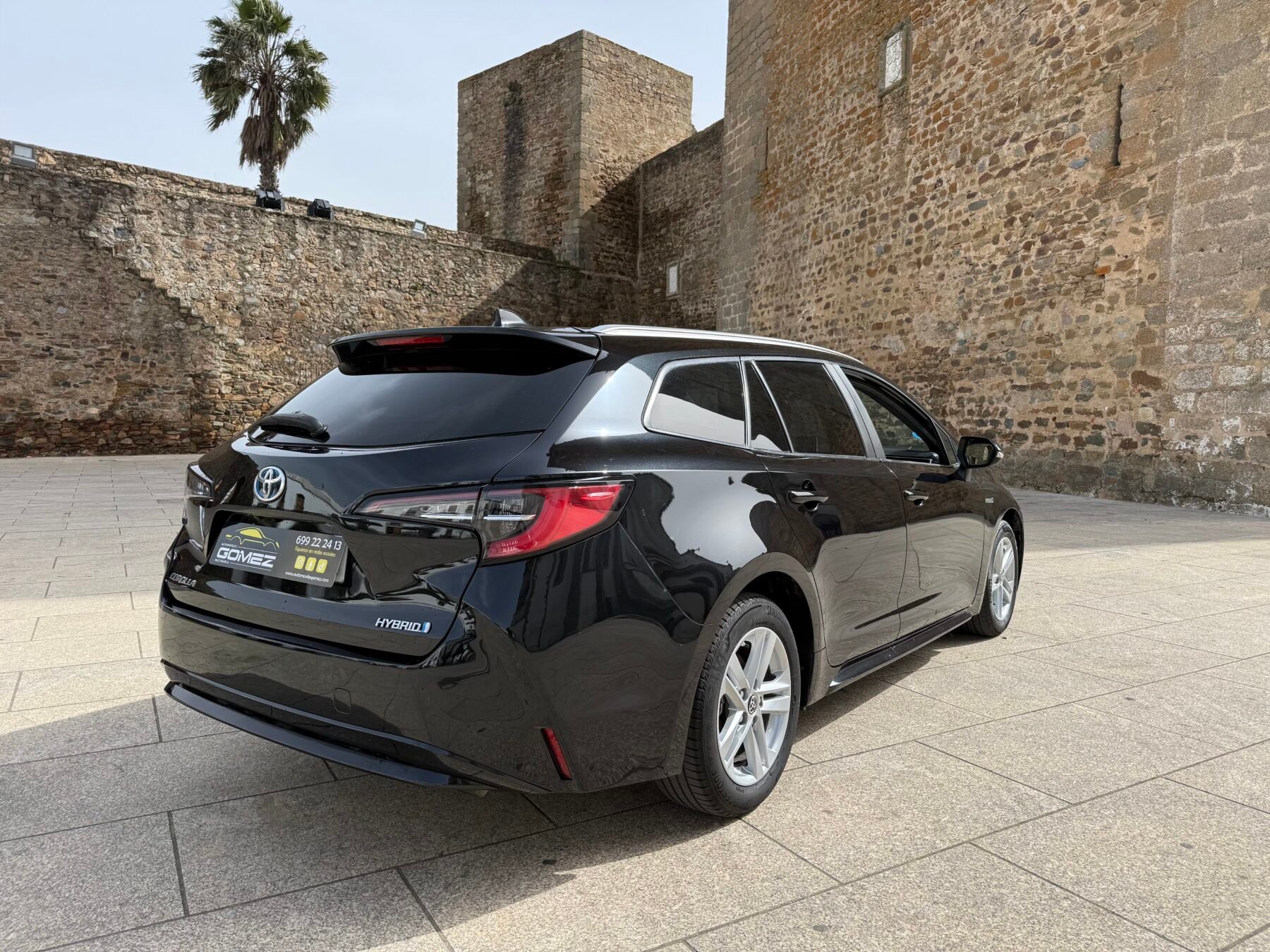 TOYOTA Corolla  1.8 125H ACTIVE TECH E-CVT TOU SPORT 