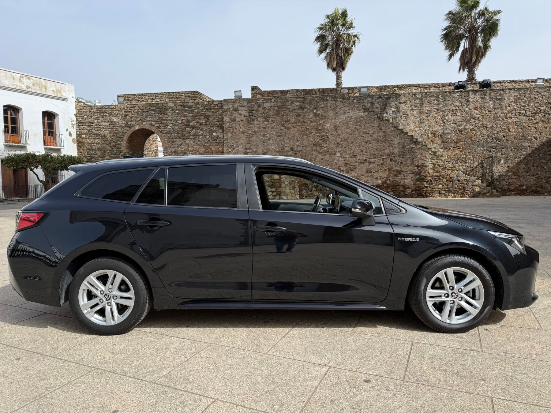 TOYOTA Corolla  1.8 125H ACTIVE TECH E-CVT TOU SPORT 