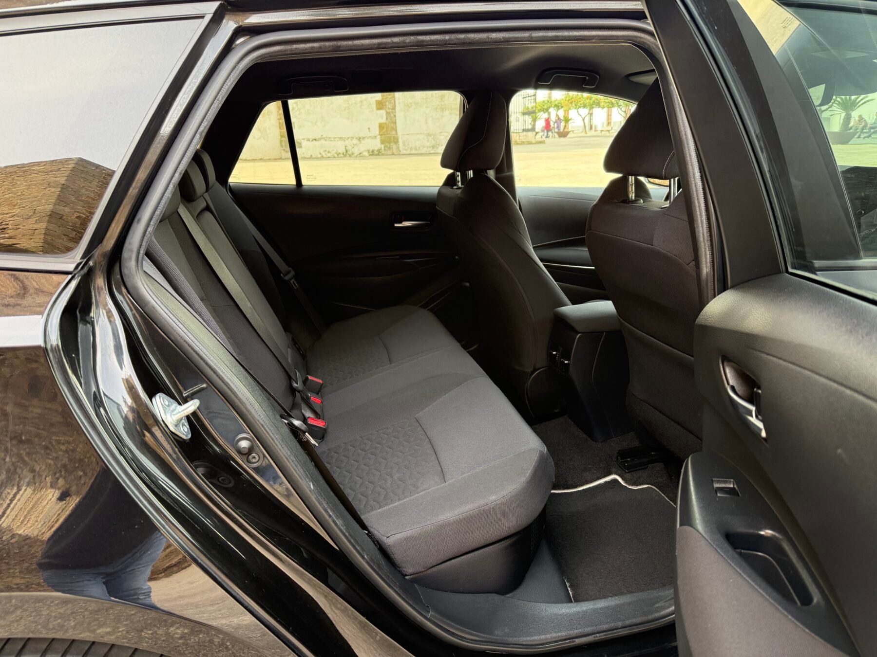 TOYOTA Corolla  1.8 125H ACTIVE TECH E-CVT TOU SPORT 