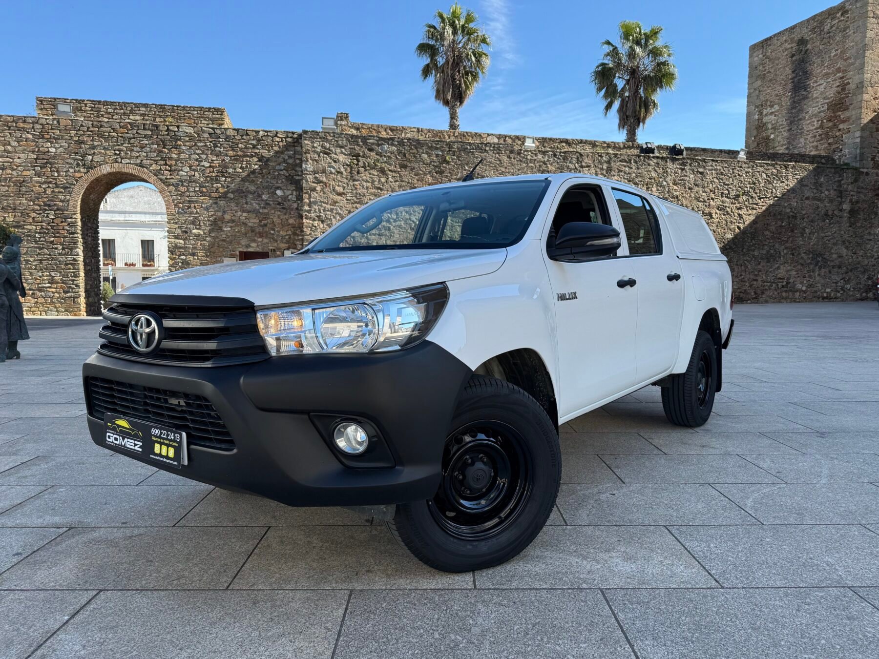 TOYOTA Hilux pickup 2.4 D-4D Cabina Doble GX 150 CV 