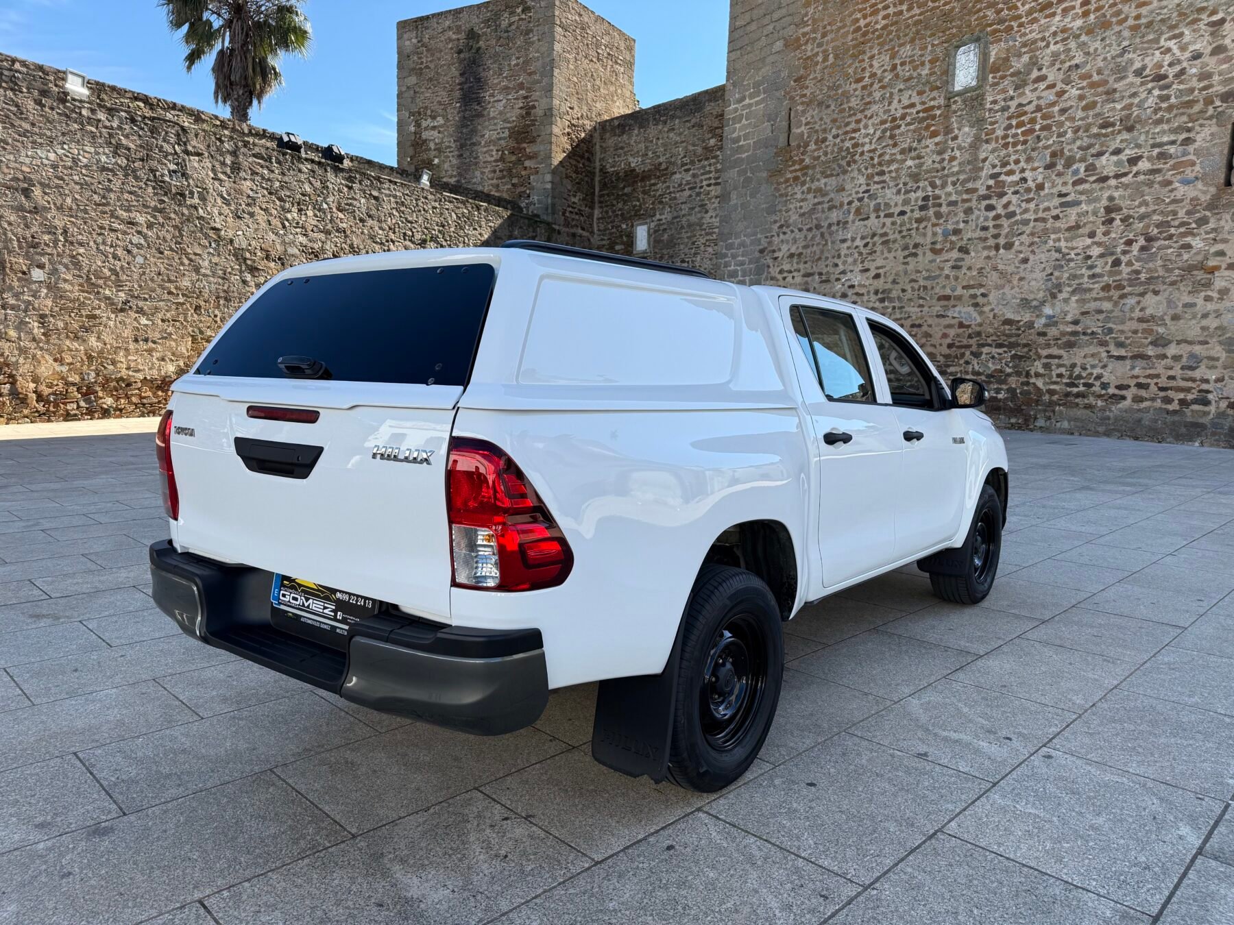 TOYOTA Hilux pickup 2.4 D-4D Cabina Doble GX 150 CV 