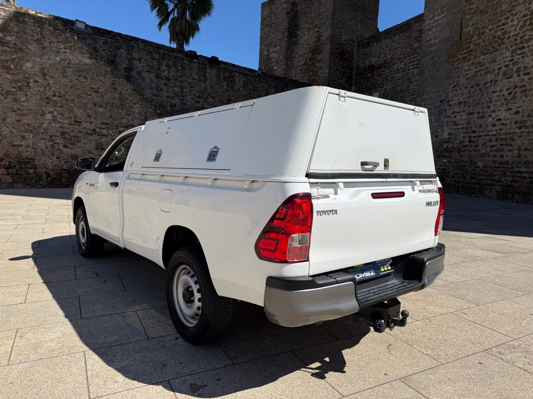 TOYOTA Hilux pickup 2.4 D-4D Cabina GX 150 CV