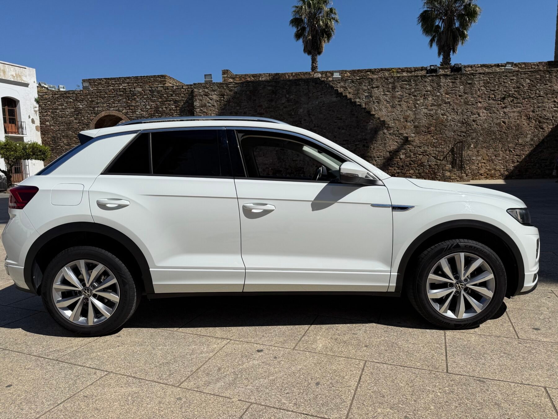VOLKSWAGEN T-Roc 2.0TDI ADVANCE R-LINE