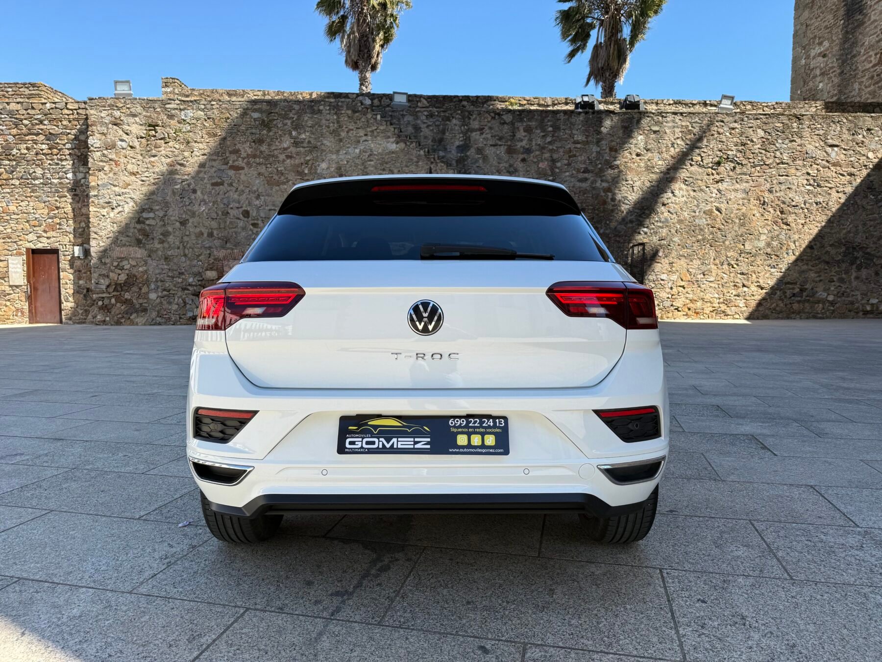VOLKSWAGEN T-Roc 2.0TDI ADVANCE R-LINE