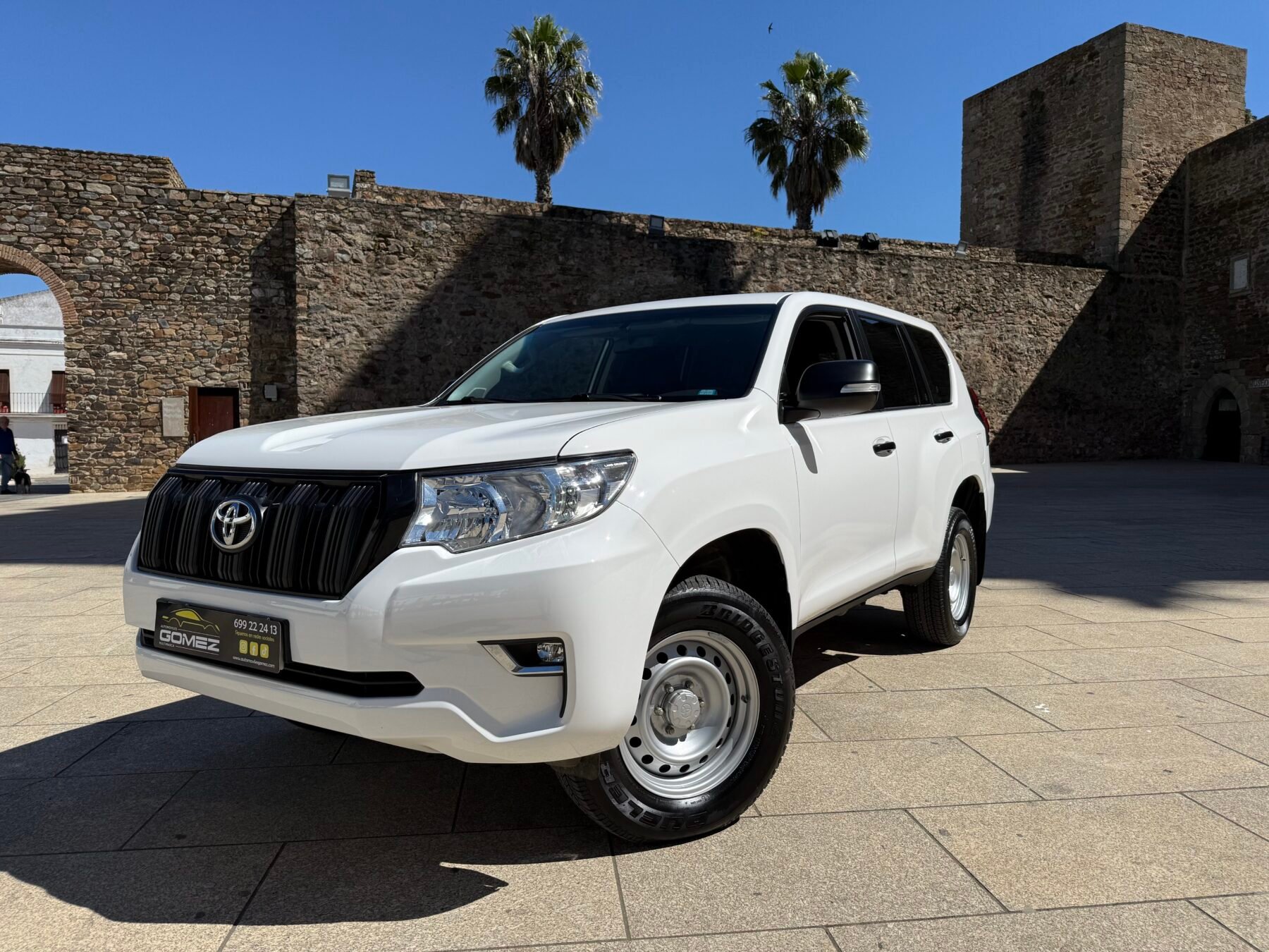 TOYOTA Land Cruiser 2.8 D-4D GX 204 CV 