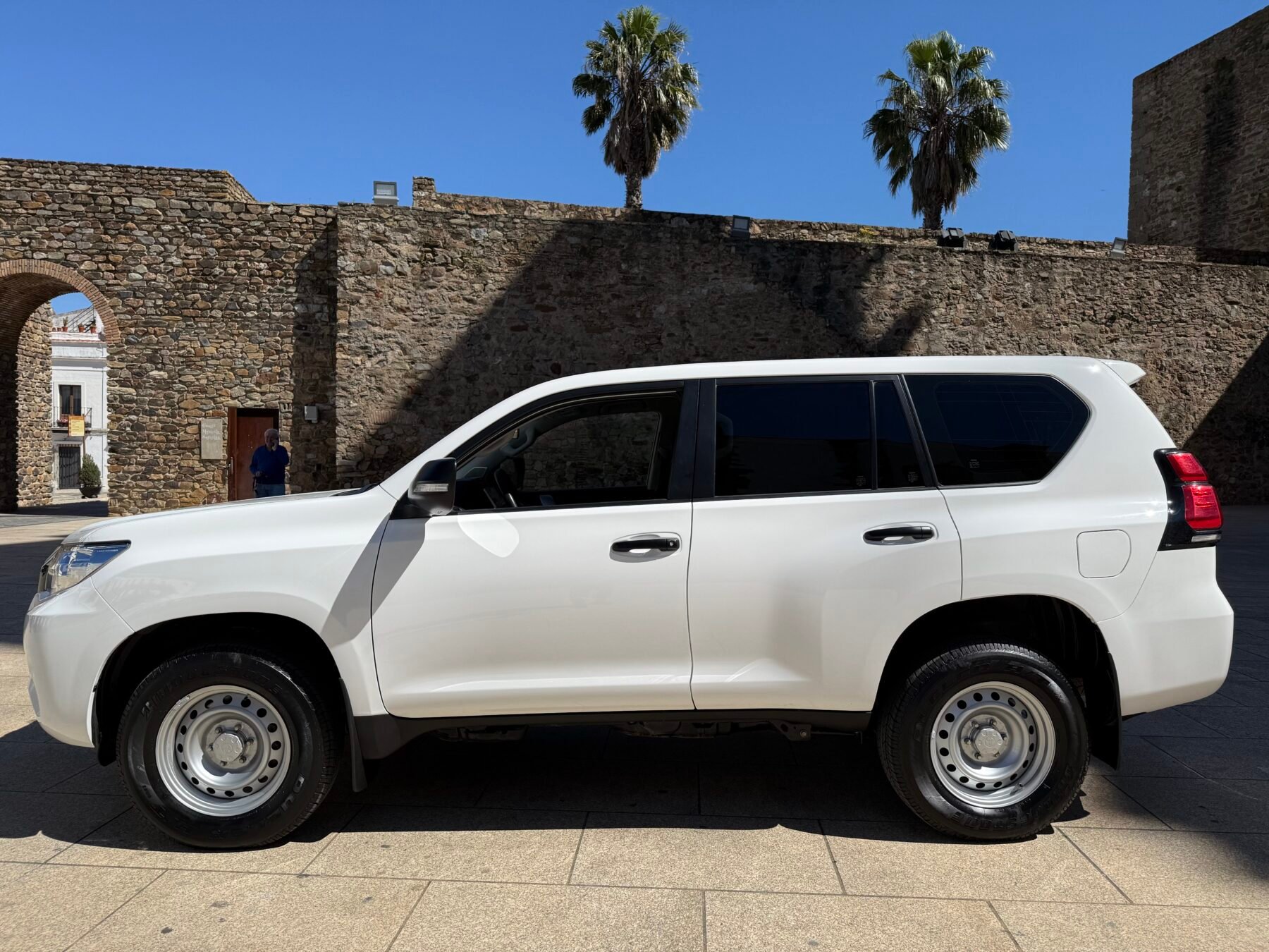 TOYOTA Land Cruiser 2.8 D-4D GX 204 CV 