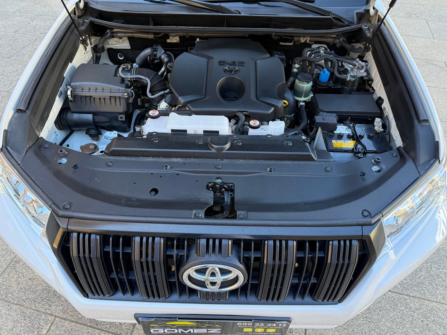 TOYOTA Land Cruiser 2.8 D-4D GX 204 CV 
