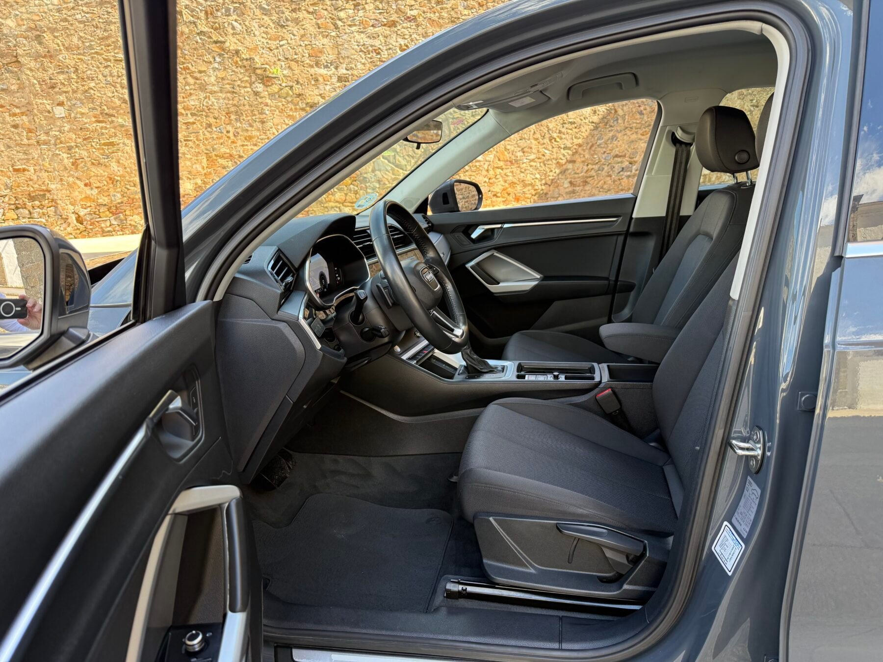 AUDI Q3 2.0 TDI   S tronic S LINE 