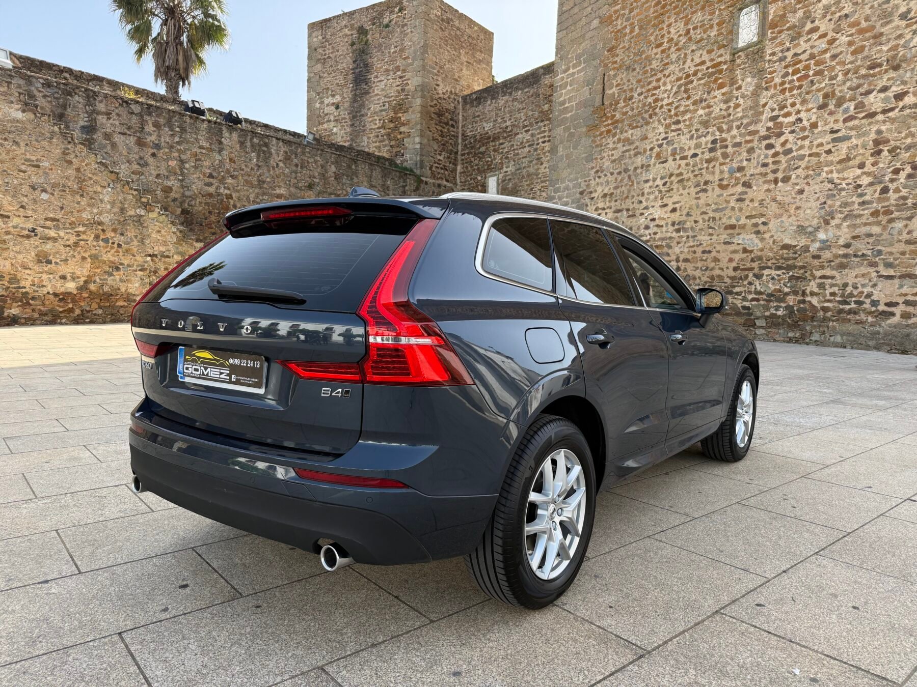 VOLVO XC60 2.0 B4 D4 AWD Business Plus Auto