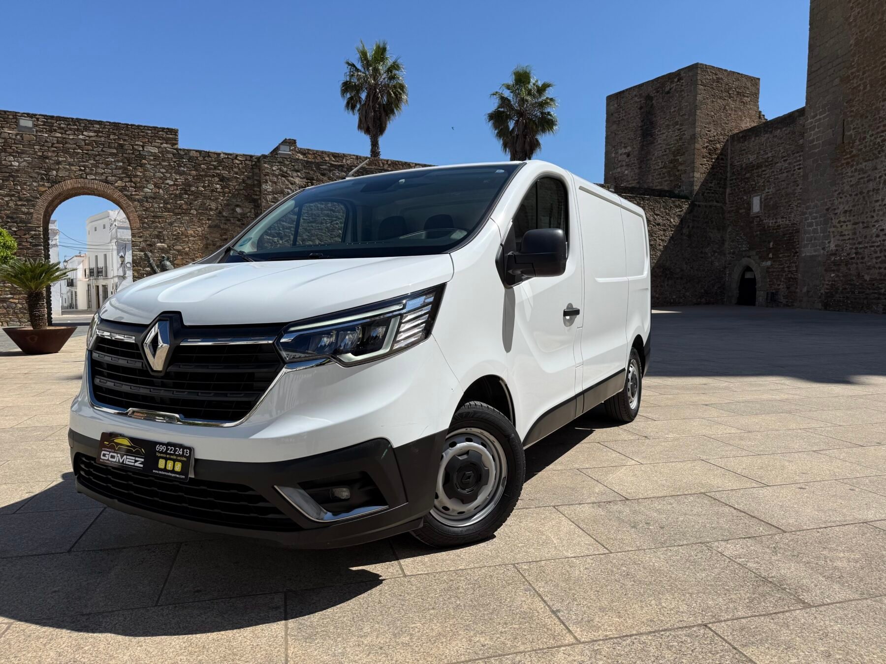 RENAULT Trafic Furgón L1H1 Blue dCi  (130 CV) 
