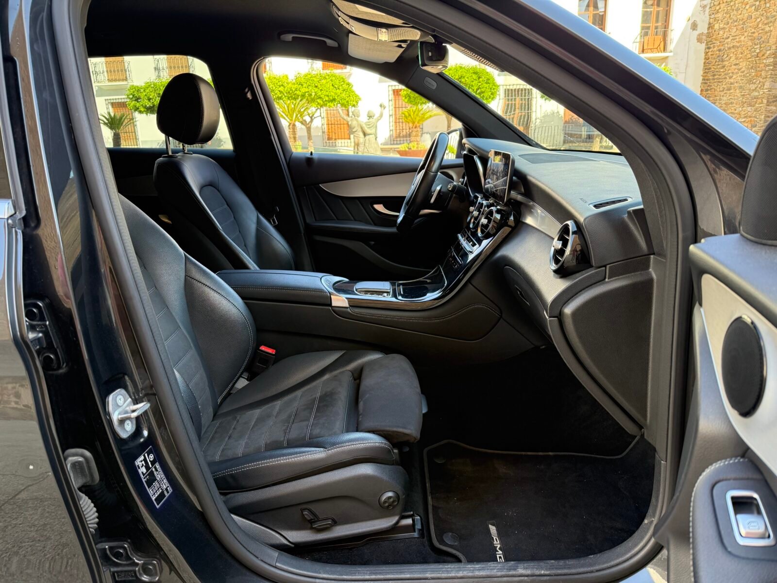 MERCEDES-BENZ Glc AMG 300 de 4MATIC