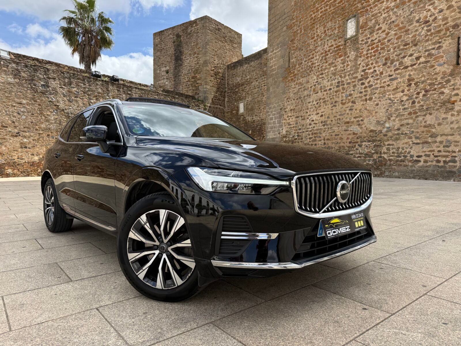 VOLVO XC60 2.0 B4 D Inscription Techo 197 CV 