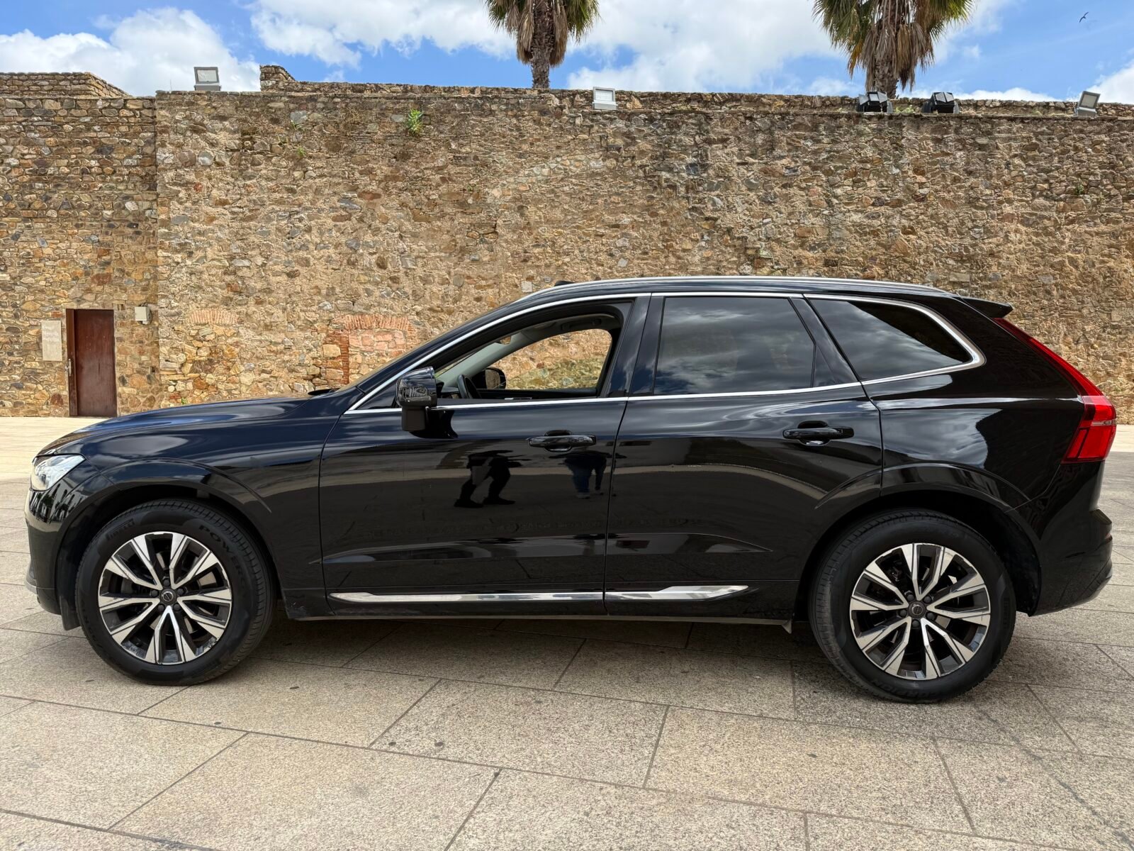 VOLVO XC60 2.0 B4 D Inscription Techo 197 CV 