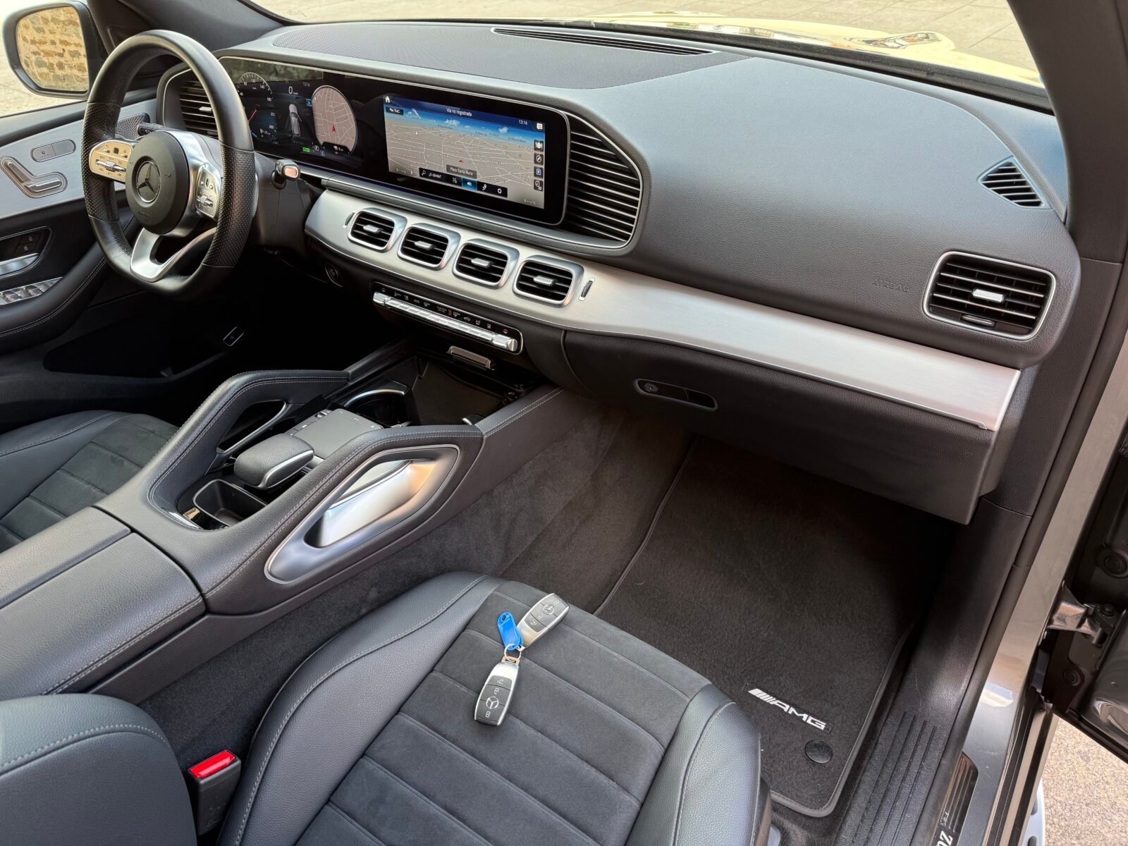 MERCEDES-BENZ GLE 350d 4MATIC AMG TECHO 320 CV 