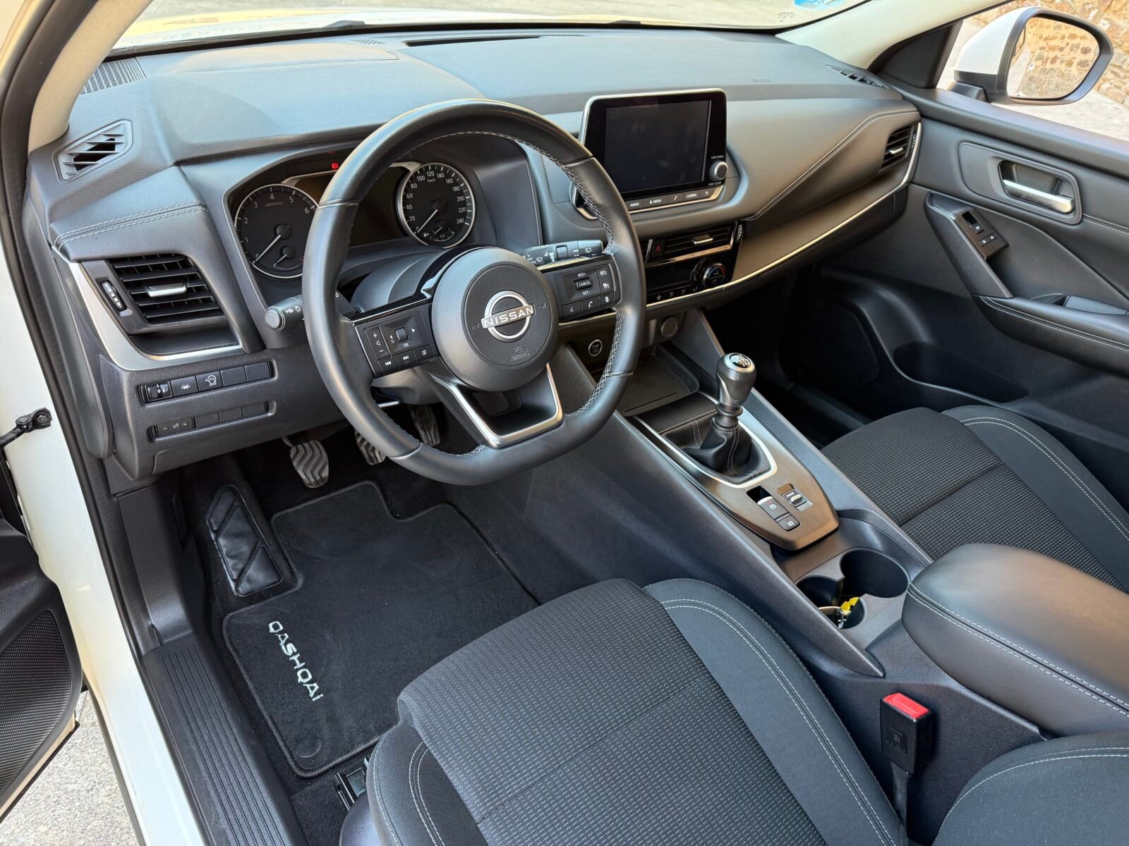 NISSAN QASHQAI M HEV 4X 2 Acenta Híbrido 140 CV 