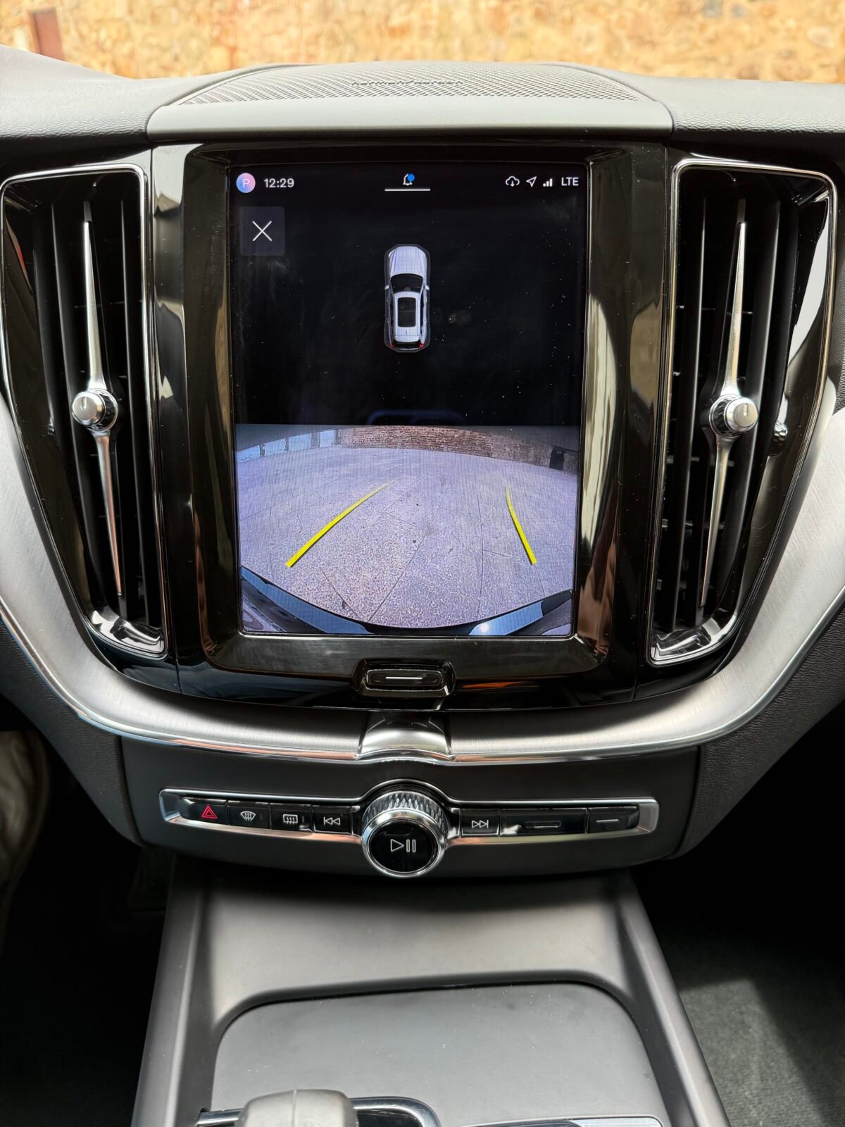 VOLVO XC60 2.0 B4 D Momentum Pro Auto Techo 