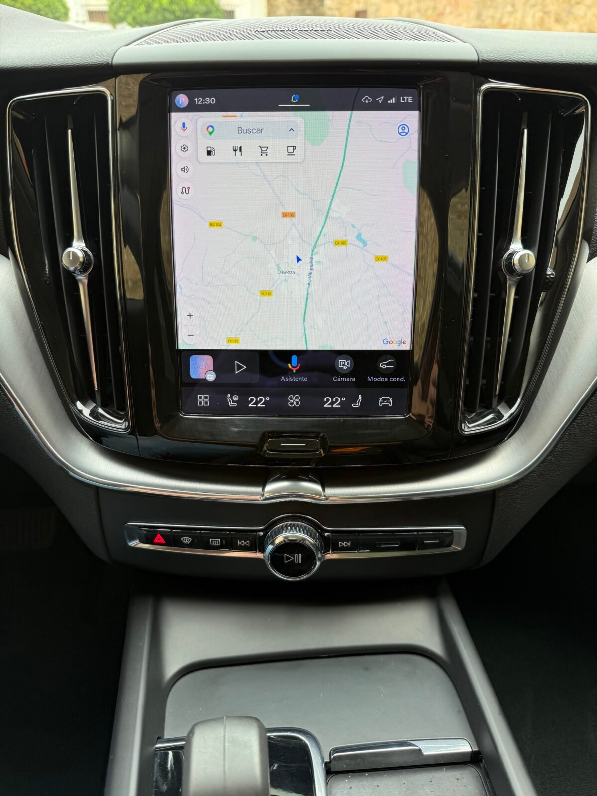 VOLVO XC60 2.0 B4 D Momentum Pro Auto Techo 