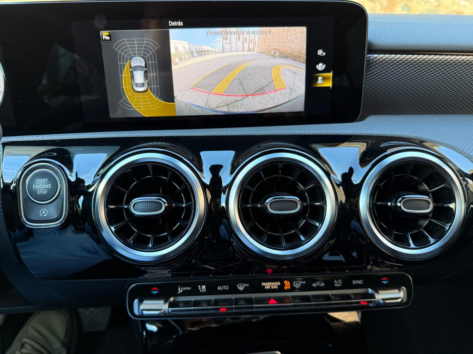 MERCEDES-BENZ CLA coupé 200 D AMG Auto
