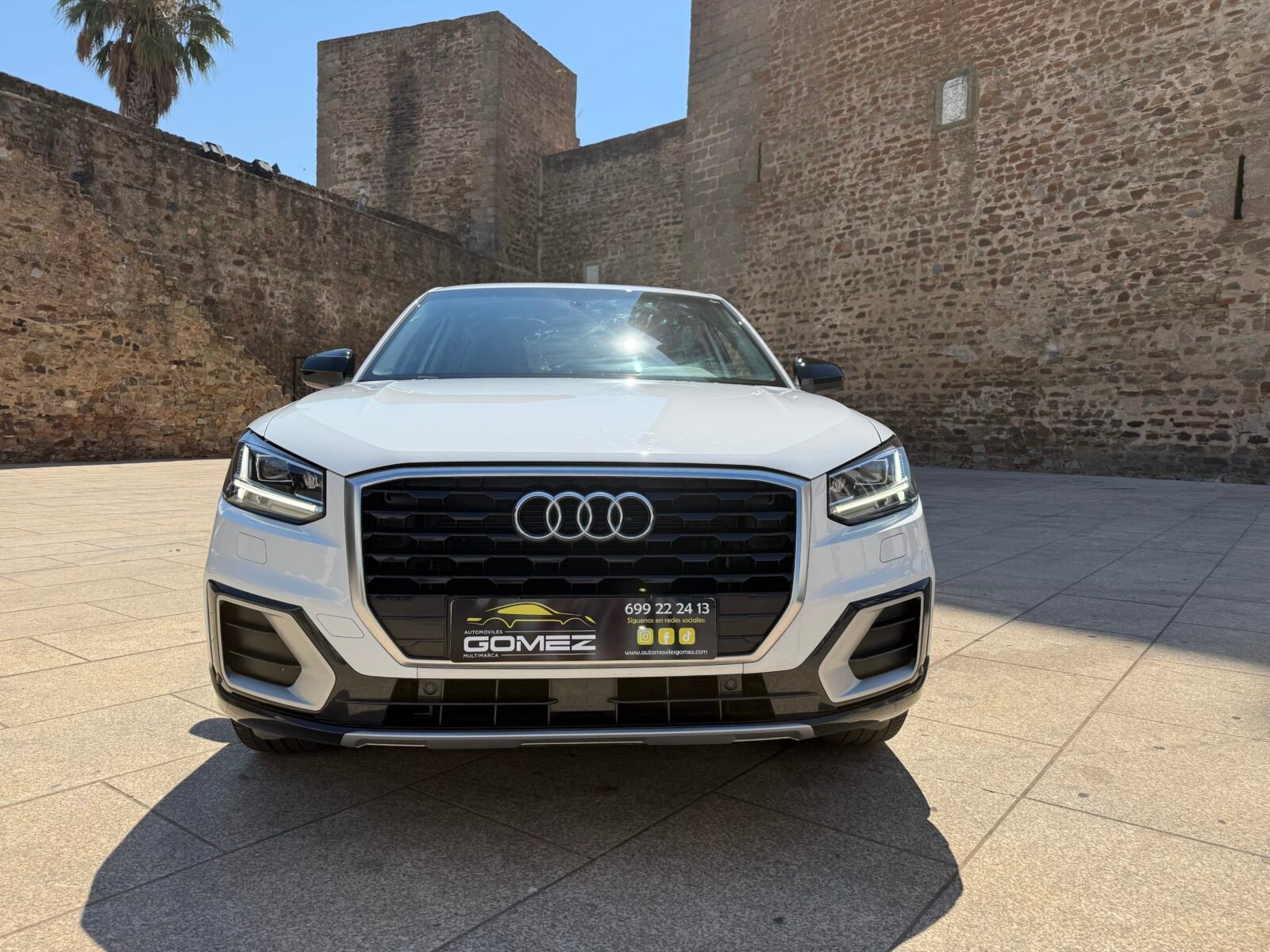 AUDI Q2 Design 1.6 TDI S LINE 