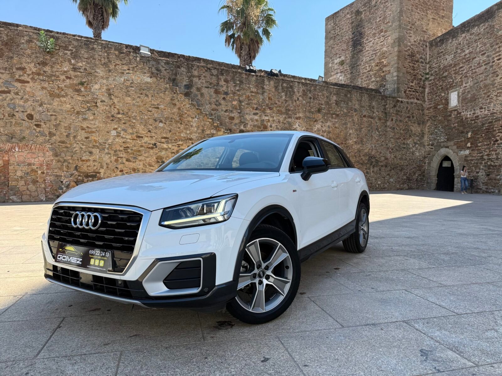 AUDI Q2 Design 1.6 TDI S LINE 