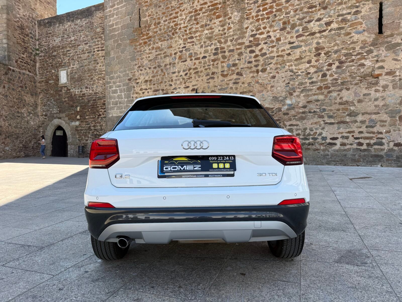 AUDI Q2 Design 1.6 TDI S LINE 
