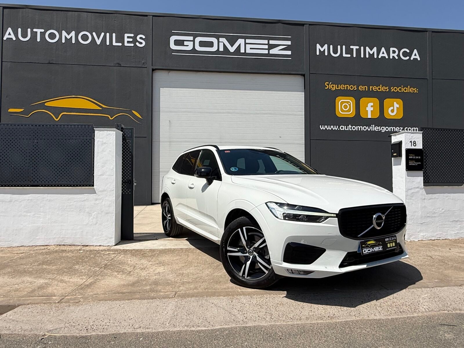 VOLVO XC60 2.0 B4 D R-Design Auto 197 CV
