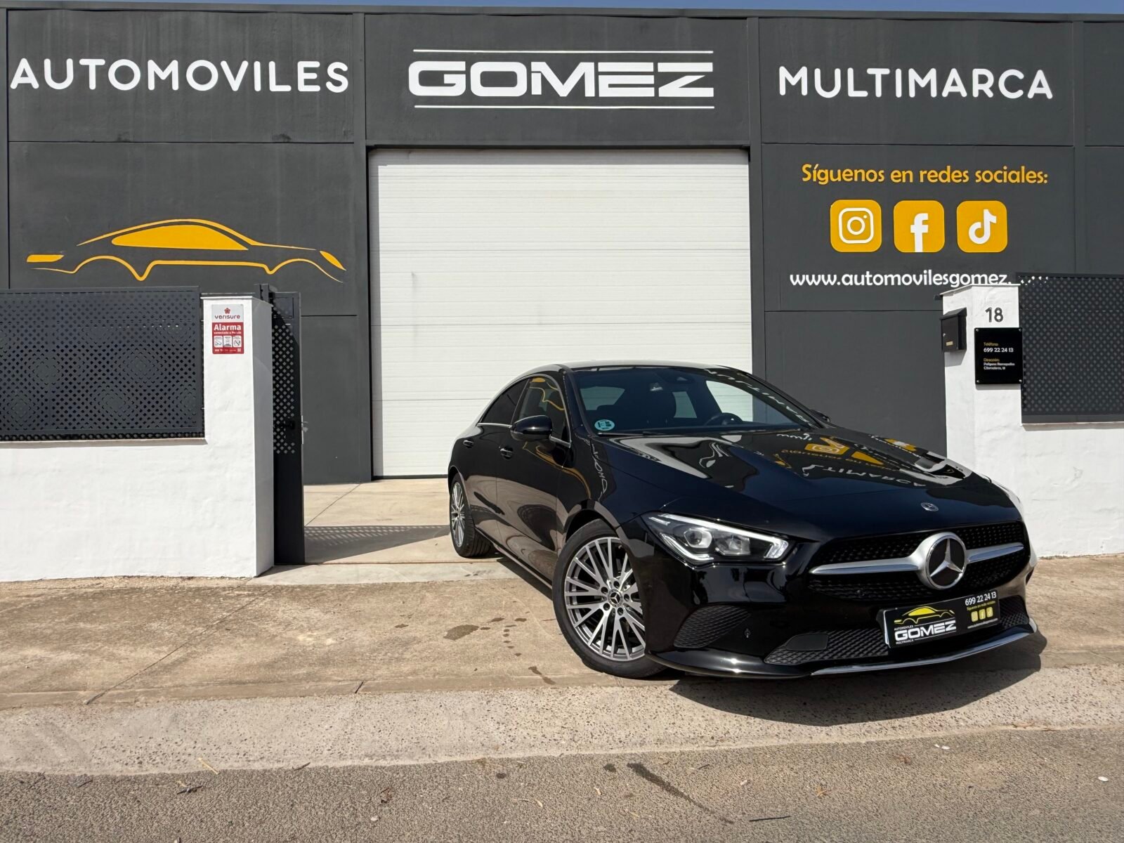 MERCEDES-BENZ CLA coupé 200 D AMG Auto