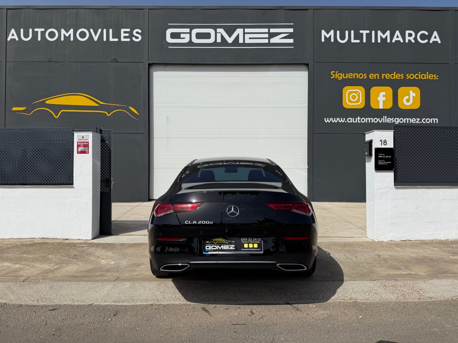 MERCEDES-BENZ CLA coupé 200 D AMG Auto