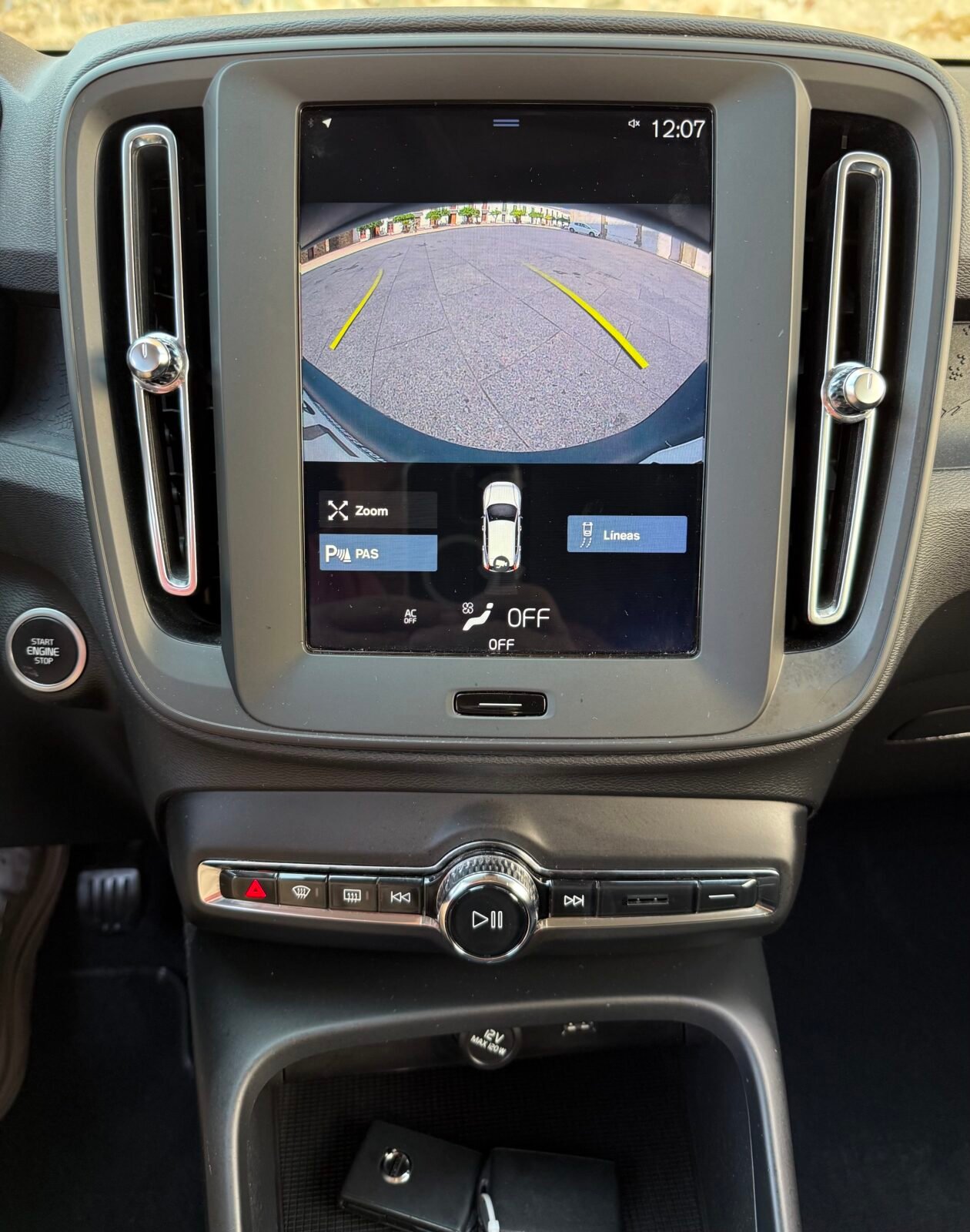 VOLVO XC40  2.0 D3 MOMENTUM 150 CV 