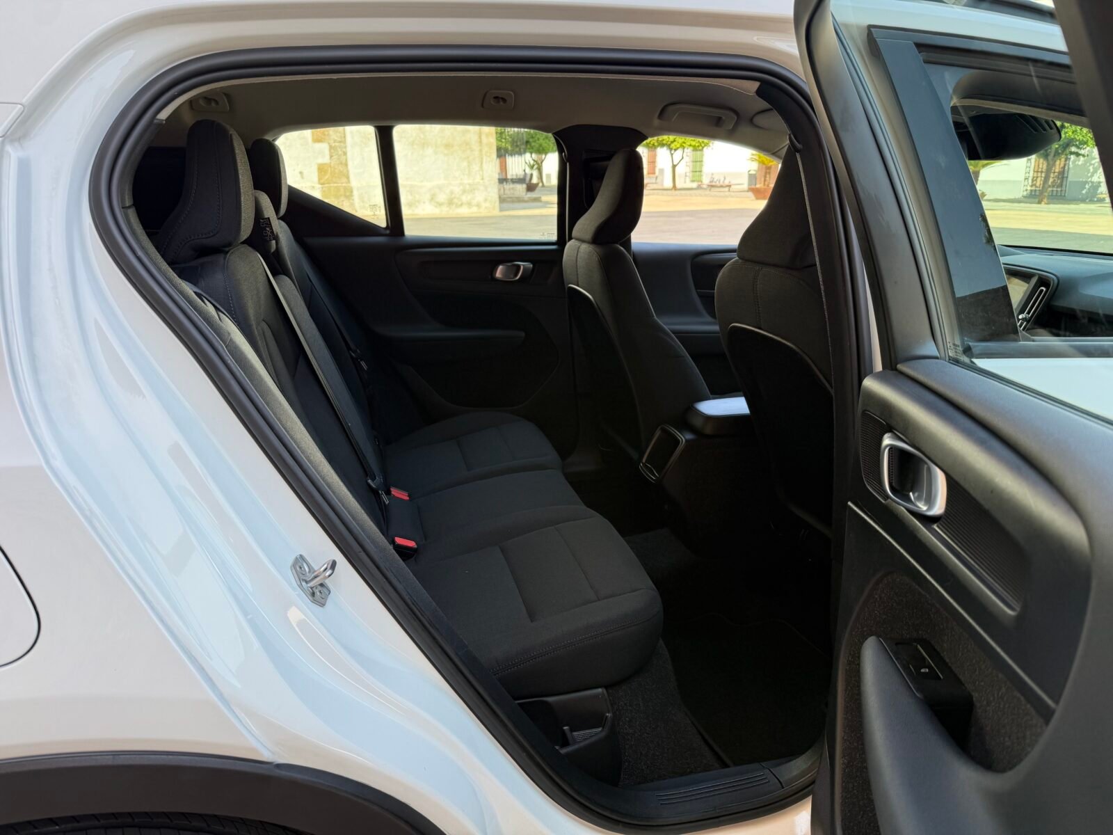 VOLVO XC40  2.0 D3 MOMENTUM 150 CV 