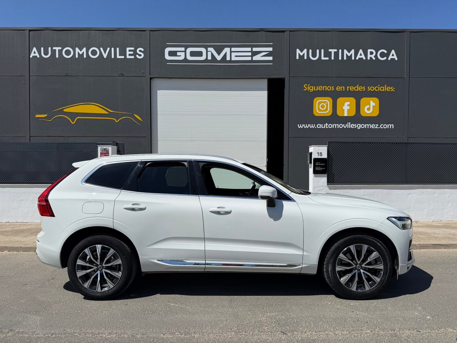 VOLVO XC60 2.0 B4 D Inscription Auto 197 CV 