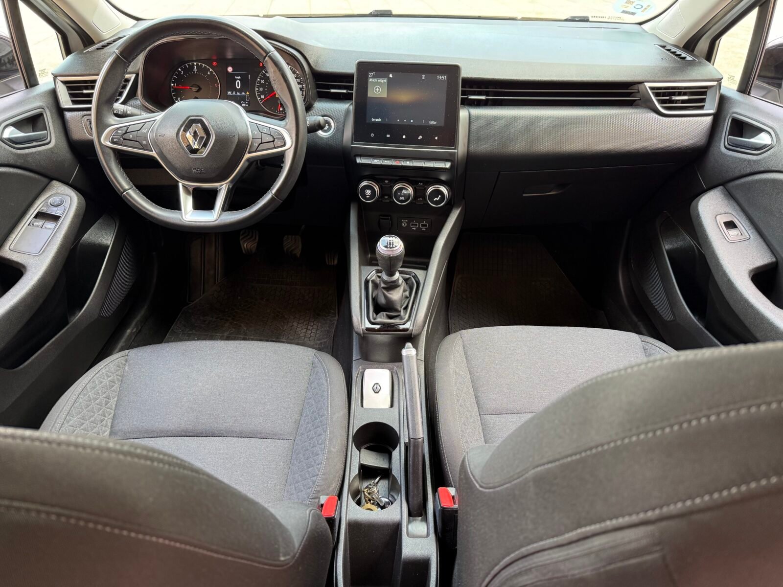 RENAULT Clio Equilibre Blue DCI  (100CV)