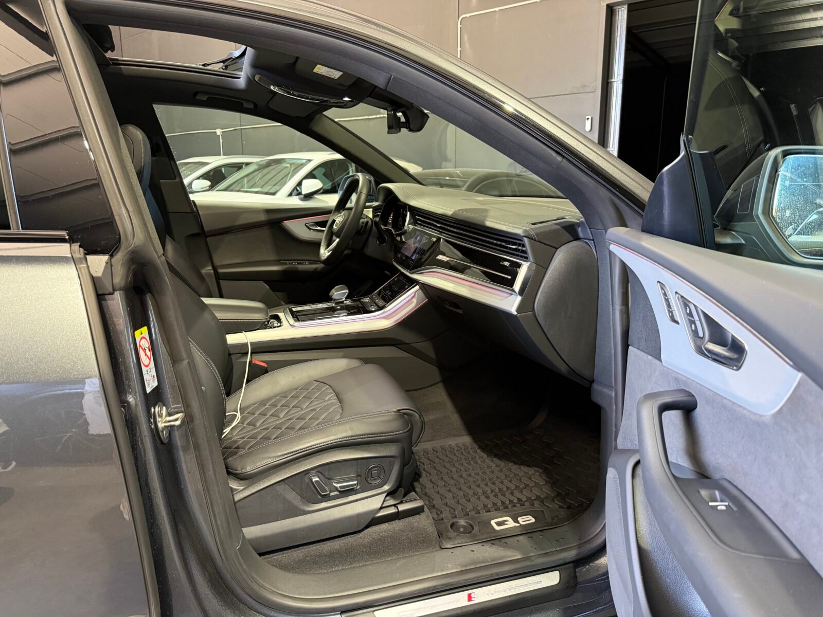 AUDI Q8 Black Line Plus 50 TDI quattro 