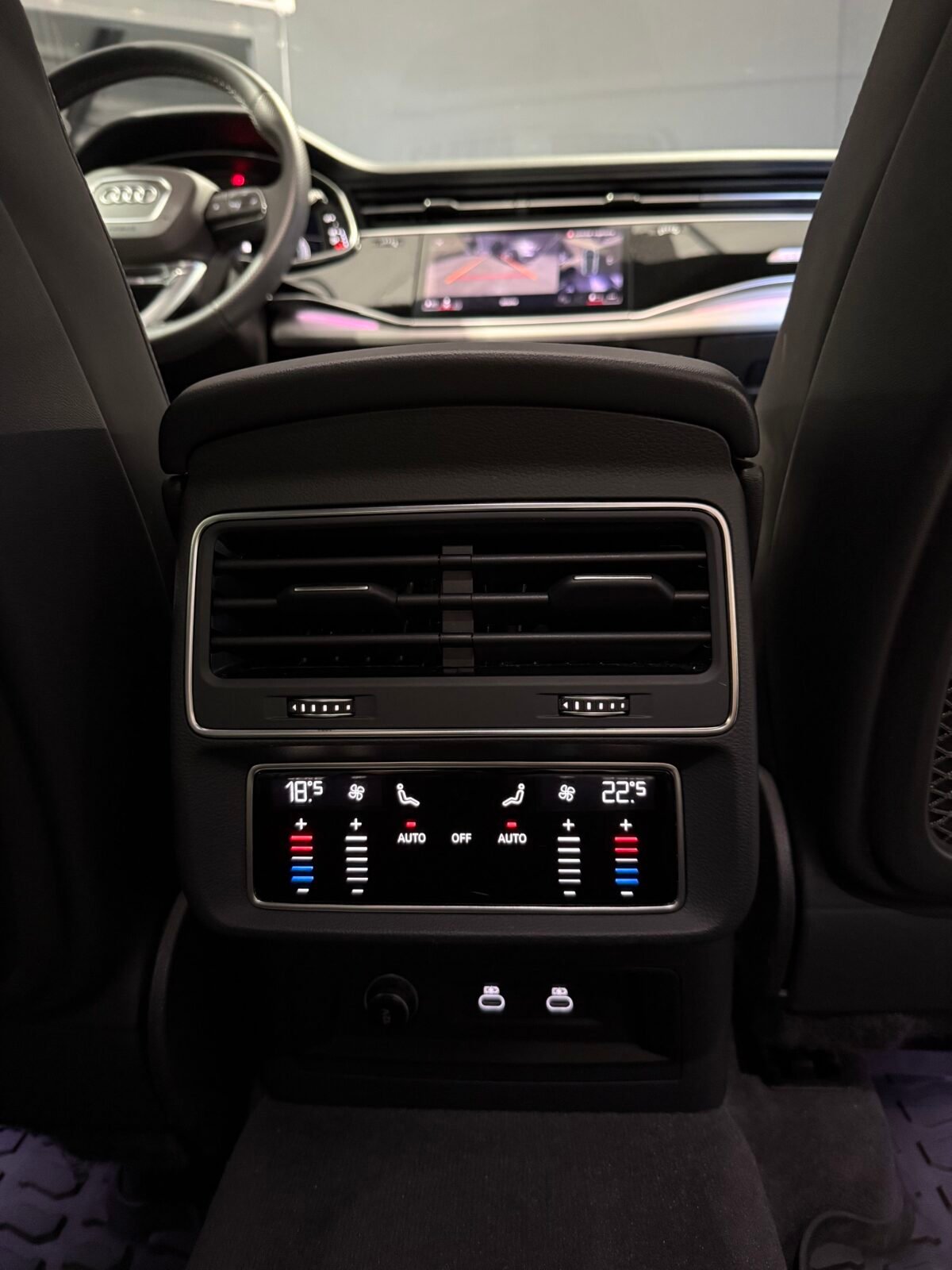 AUDI Q8 Black Line Plus 50 TDI quattro 