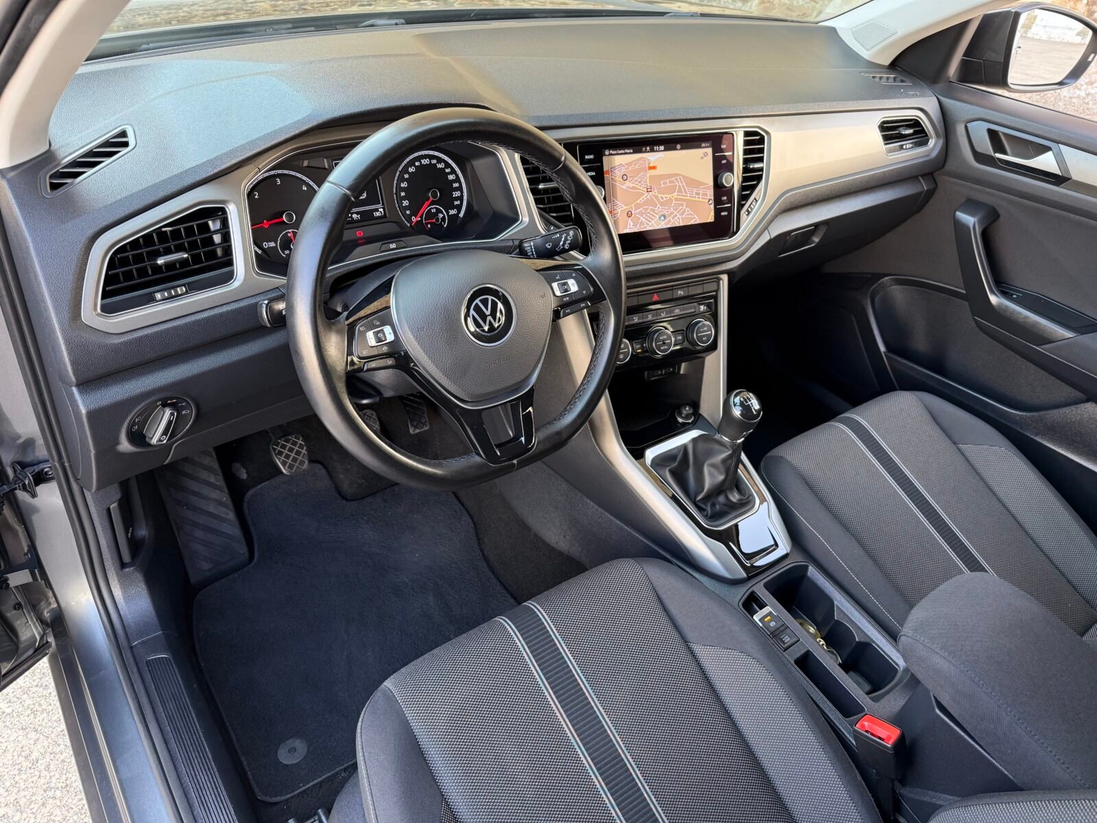 VOLKSWAGEN T-Roc Advance 2.0 TDi 