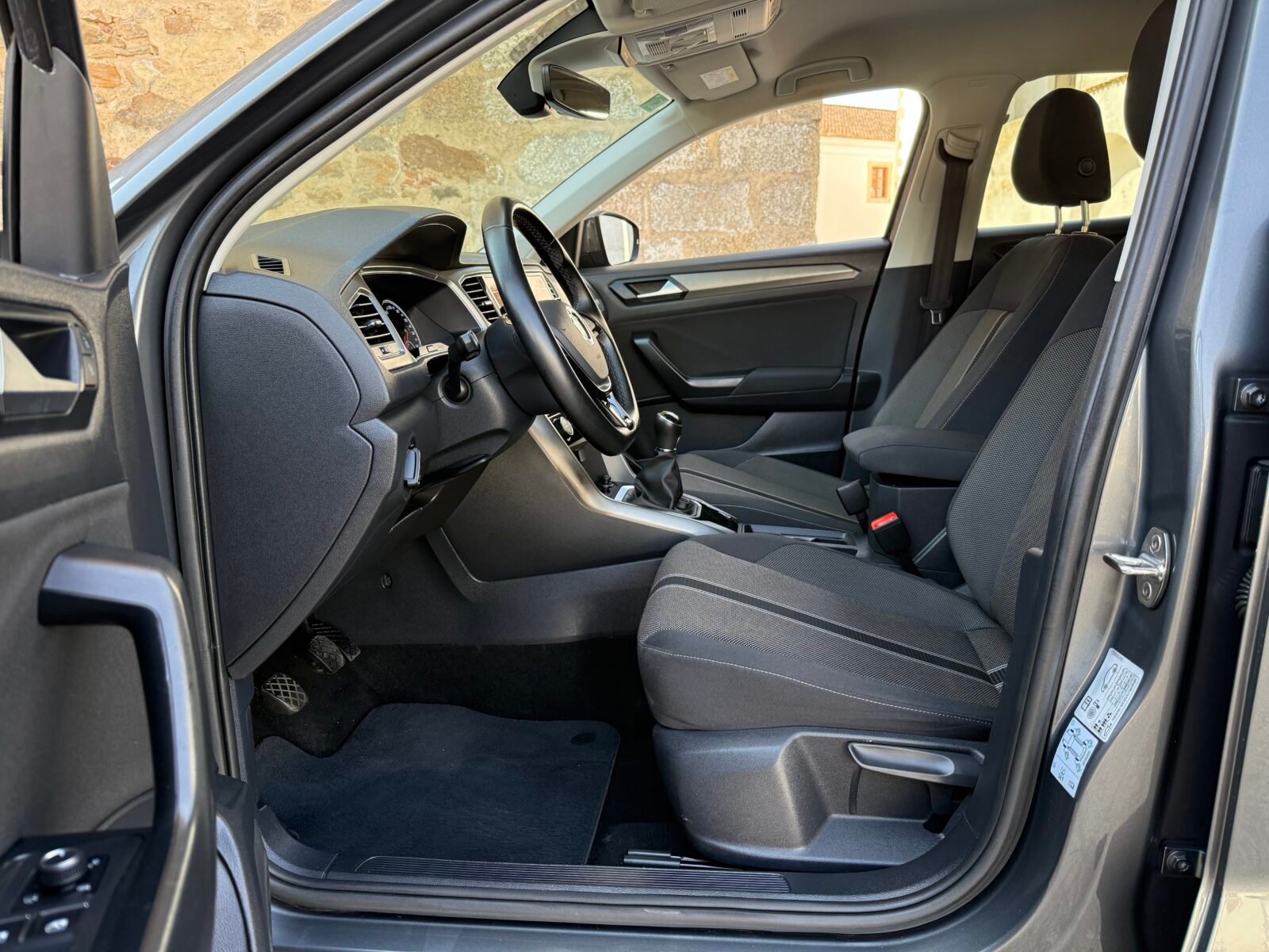 VOLKSWAGEN T-Roc Advance 2.0 TDi 