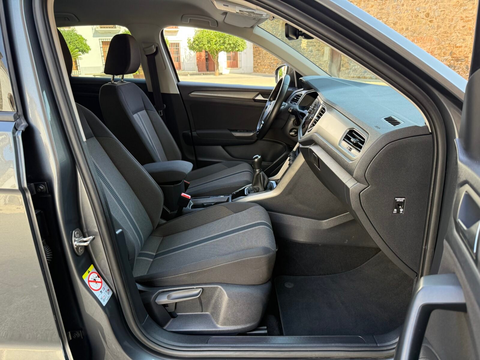 VOLKSWAGEN T-Roc Advance 2.0 TDi 