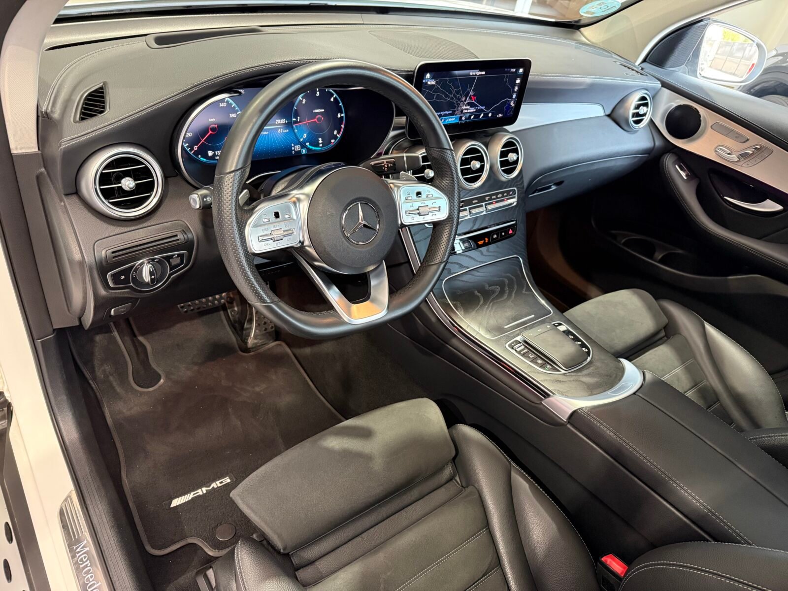 MERCEDES-BENZ Clase GLC 300 d 4MATIC AMG TECHO 