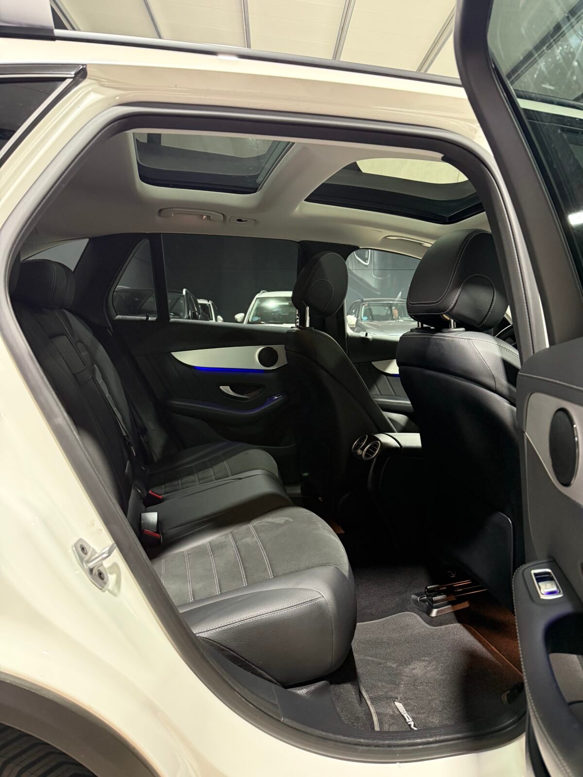 MERCEDES-BENZ Clase GLC 300 d 4MATIC AMG TECHO 