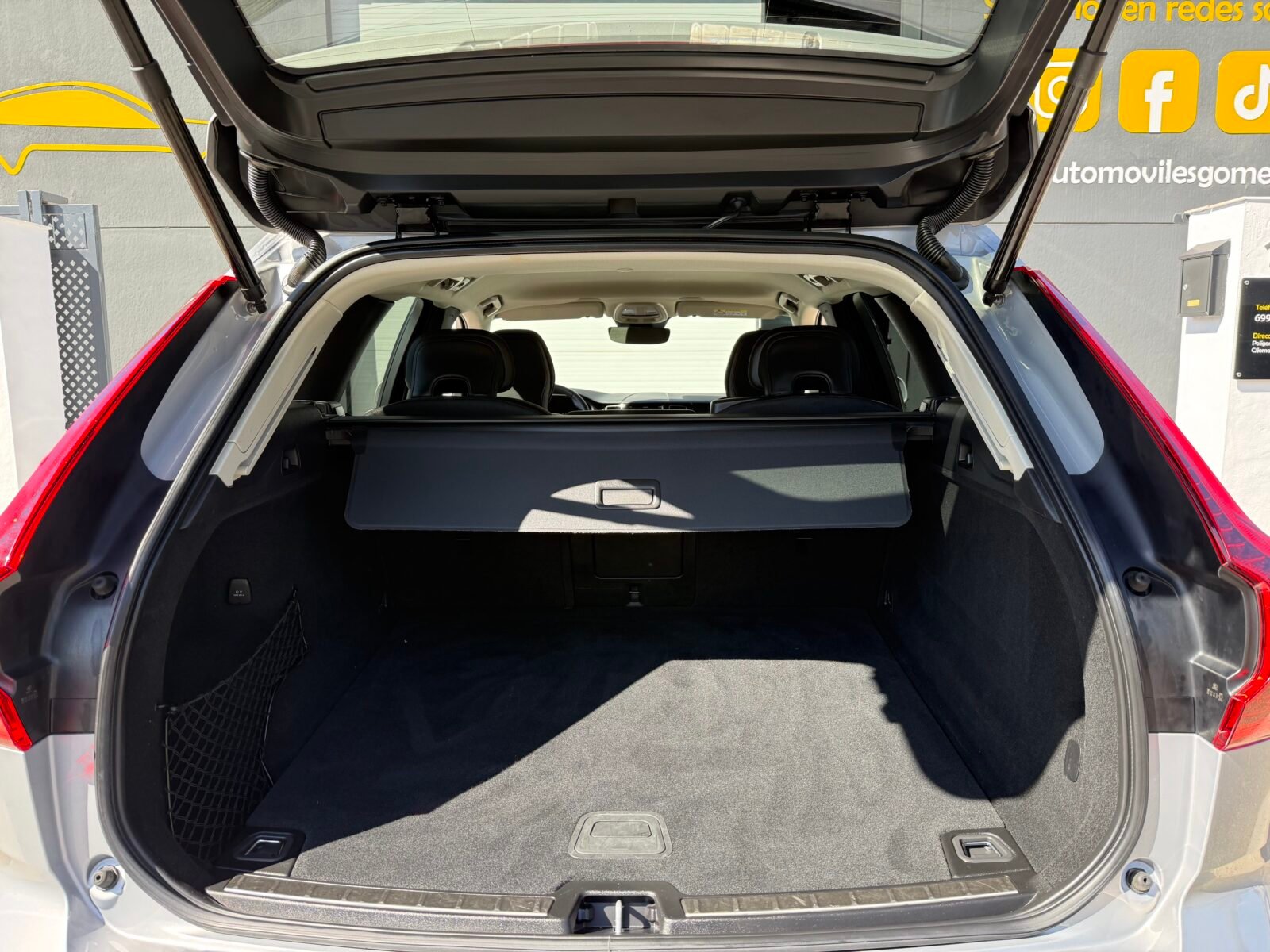 VOLVO XC60 2.0 B4 D Core Auto 197 CV