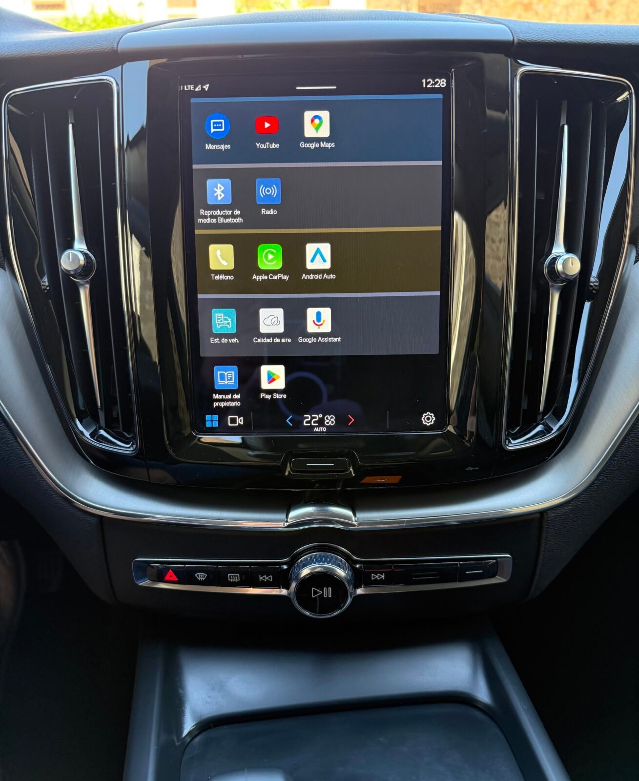 VOLVO XC60 2.0 B4 D Core Auto 197 CV