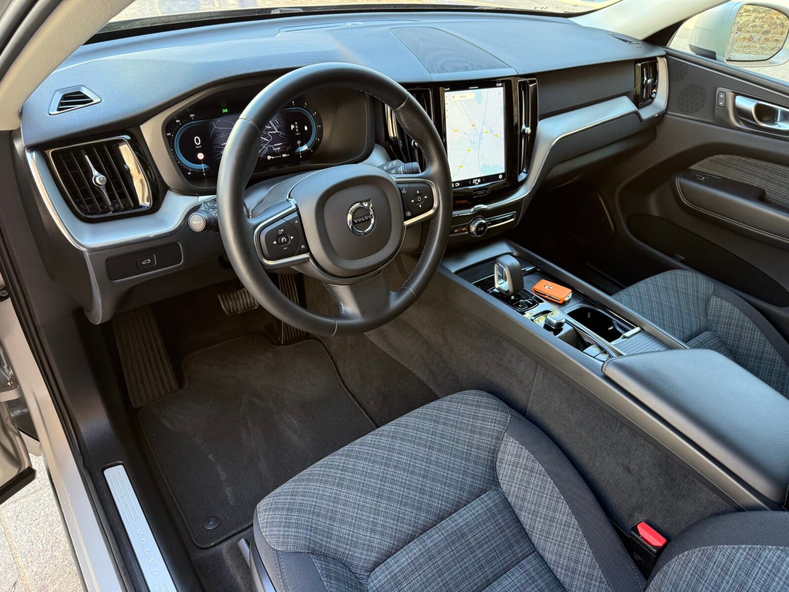 VOLVO XC60 2.0 B4 D Core Auto 197 CV