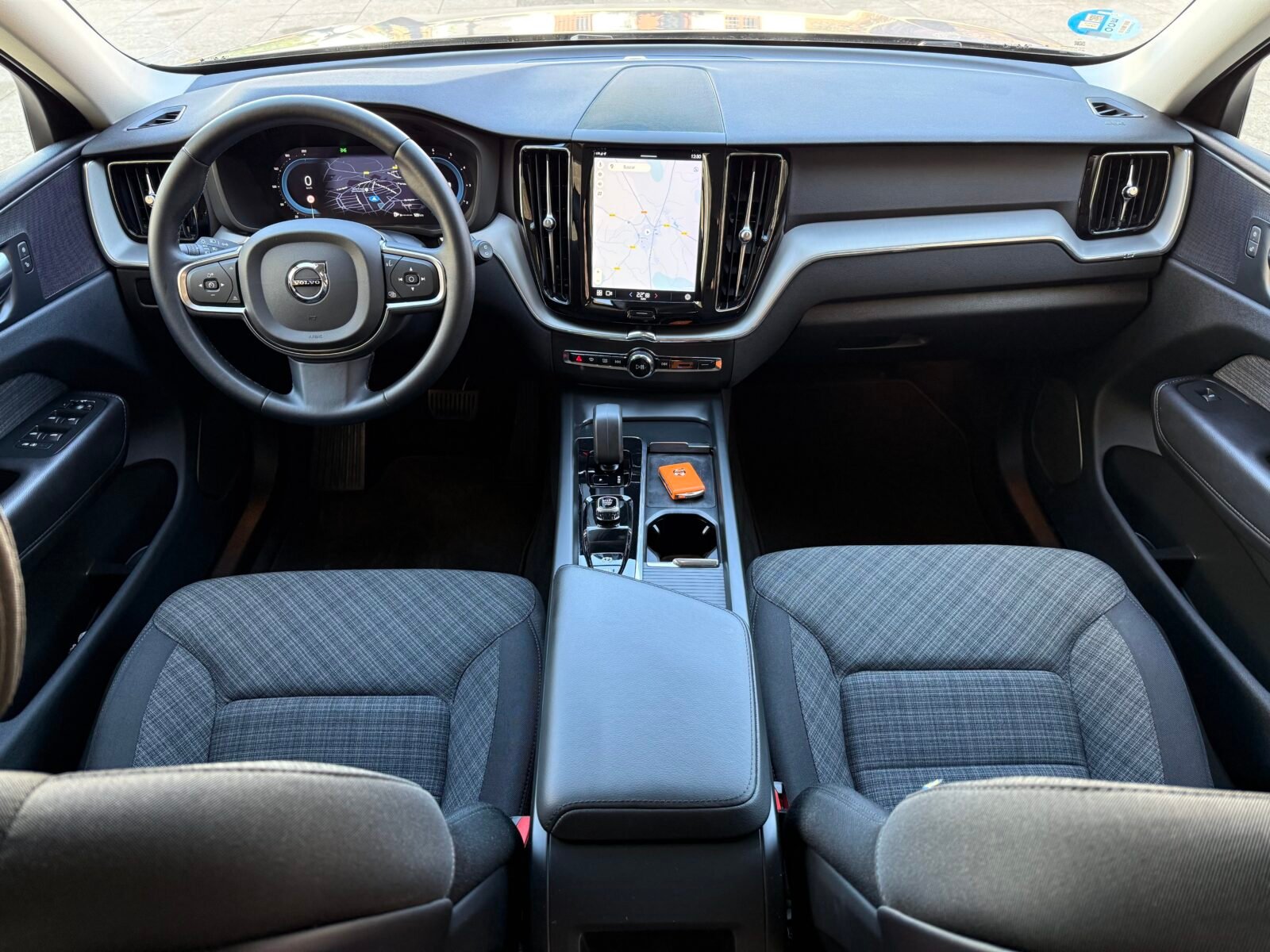 VOLVO XC60 2.0 B4 D Core Auto 197 CV