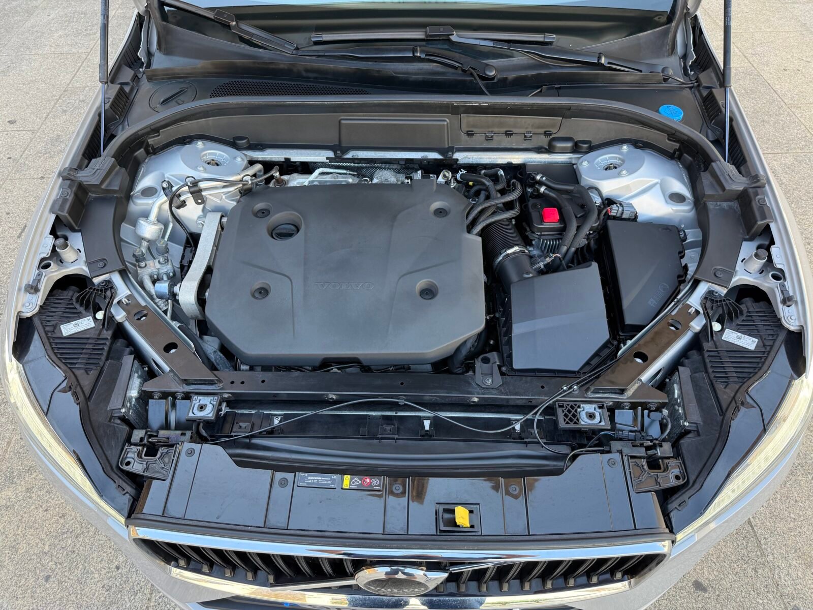 VOLVO XC60 2.0 B4 D Core Auto 197 CV