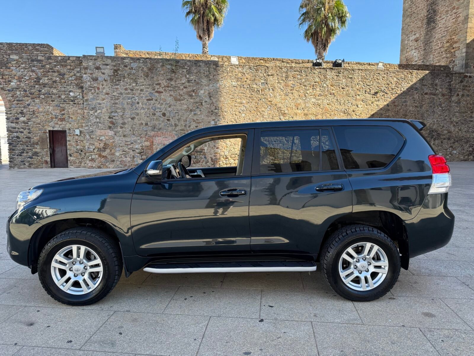 TOYOTA Land Cruiser 3.0 D4D VXL AUTO 7 Plazas  