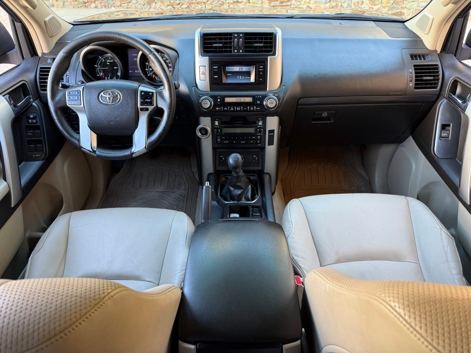 TOYOTA Land Cruiser 3.0 D4D VXL AUTO 7 Plazas  