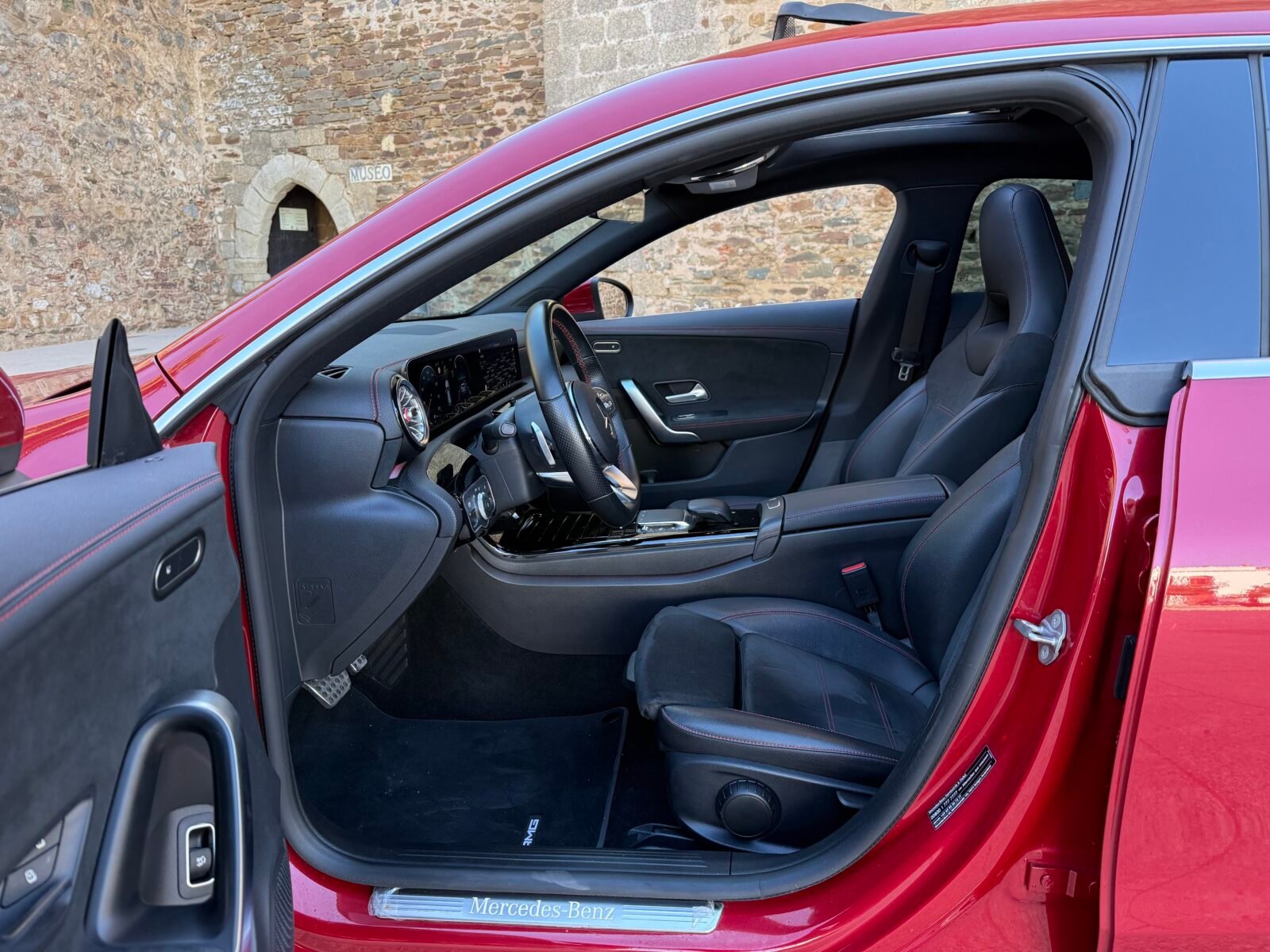 MERCEDES-BENZ CLA 220 AMG TECHO AUTO